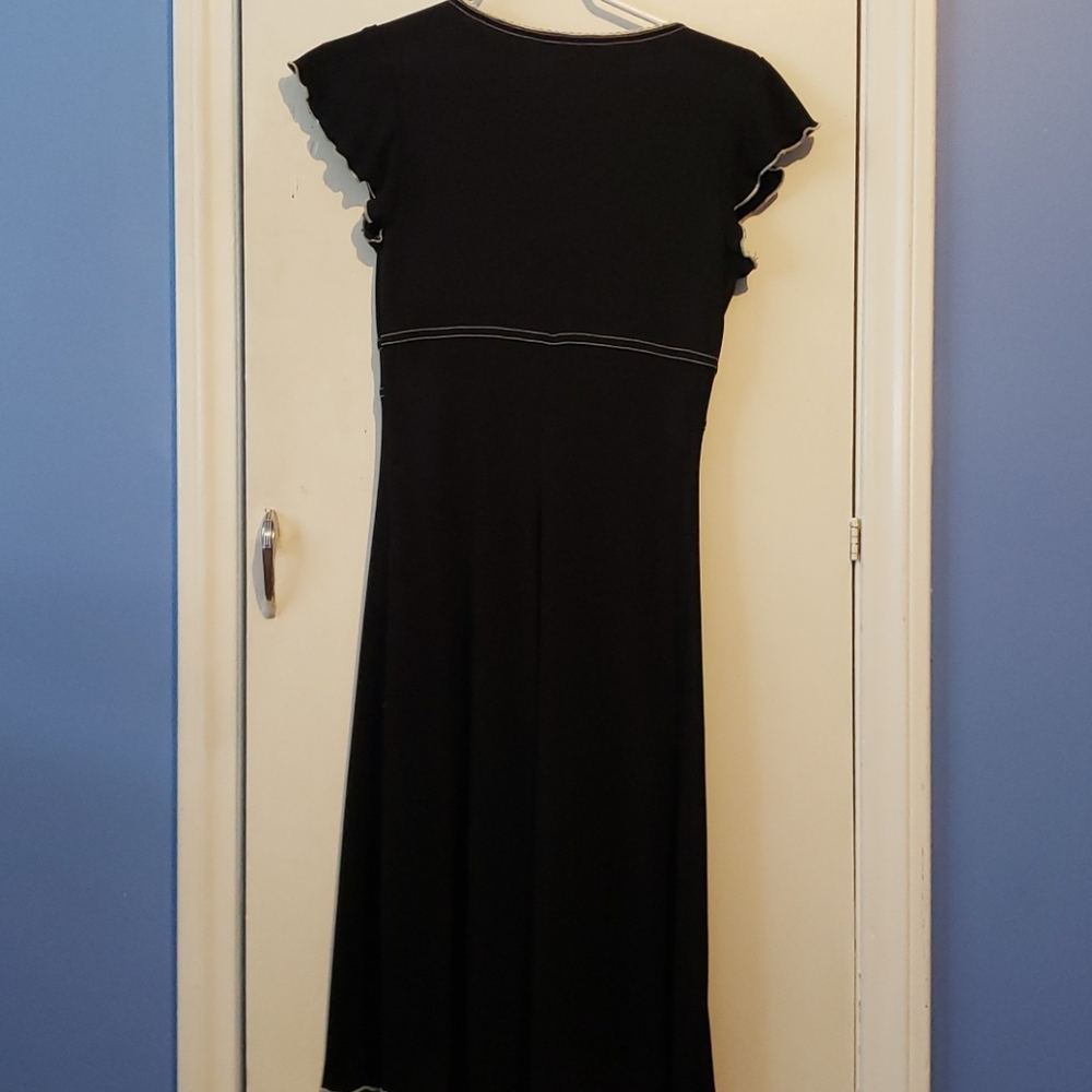 Dress - Picture 4 of 4